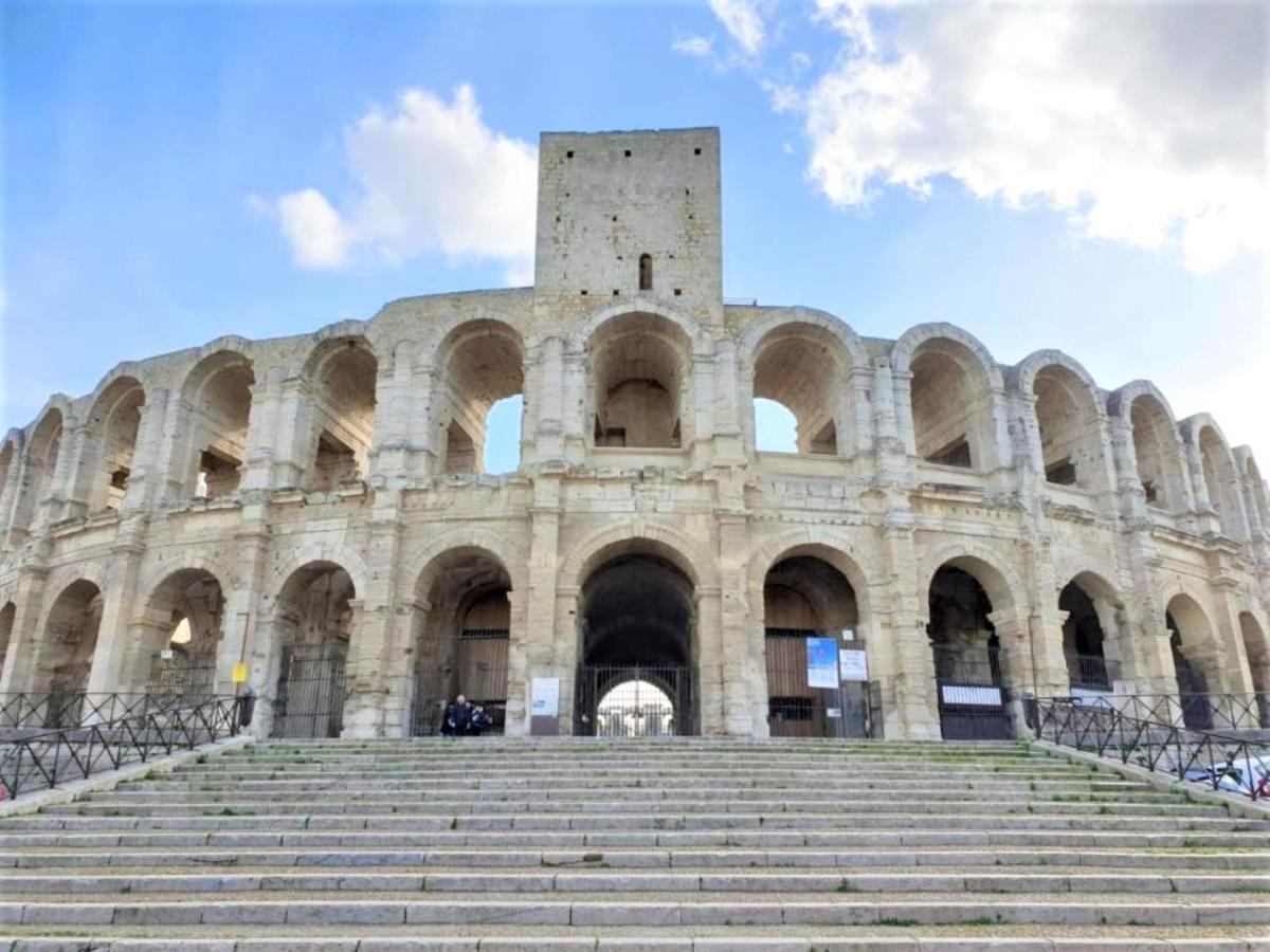 Appartement A Deux Pas De La Place Du Forum Арль Экстерьер фото